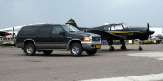 Фото Ford Excursion 2000
