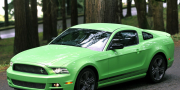 Фото Ford Mustang V6 2011
