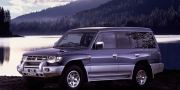 Фото Mitsubishi Pajero Wagon 1997-1999