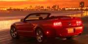 Фото Ford Mustang Cabrio 2005