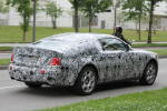 Автомобиль-купе Rolls-Royce Ghost проходит испытания на трассе Нюрбургринг