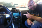 Первая попытка установить новый iPad Mini в автомобиль