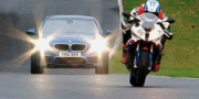 BMW M5 2012 против BMW S 1000 RR на трассе Кадвелл-парк