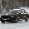 Mercedes-Benz вывел на прогулку малыша GLA, чтобы поиграть в снежки