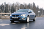 Длительный тест Opel Astra: почему «Астра» в России продается лучше, чем «Гольф»?