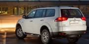 Видео тест драйв Mitsubishi Pajero Sport 2.5 2013 от Авто Плюс