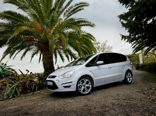 116 объявлений о продаже гибридных (hev) Ford C-Max