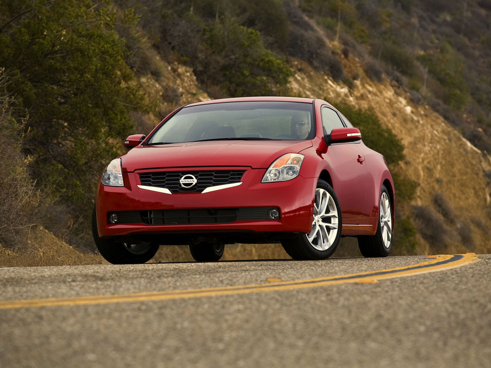 nissan altima coupe