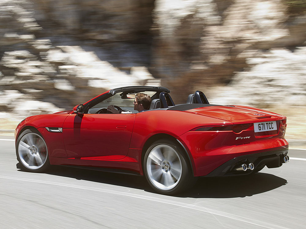 Jaguar f Type s 2013