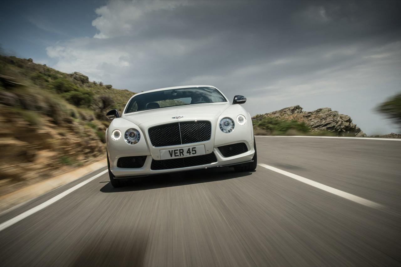 Bentley спорткар